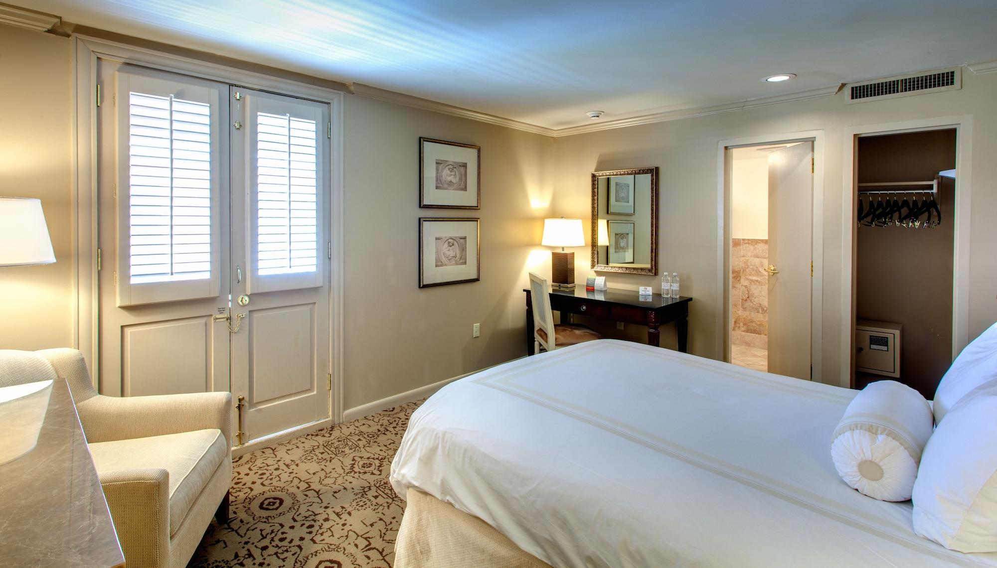 Dauphine Orleans Hotel Новый Орлеан Экстерьер фото