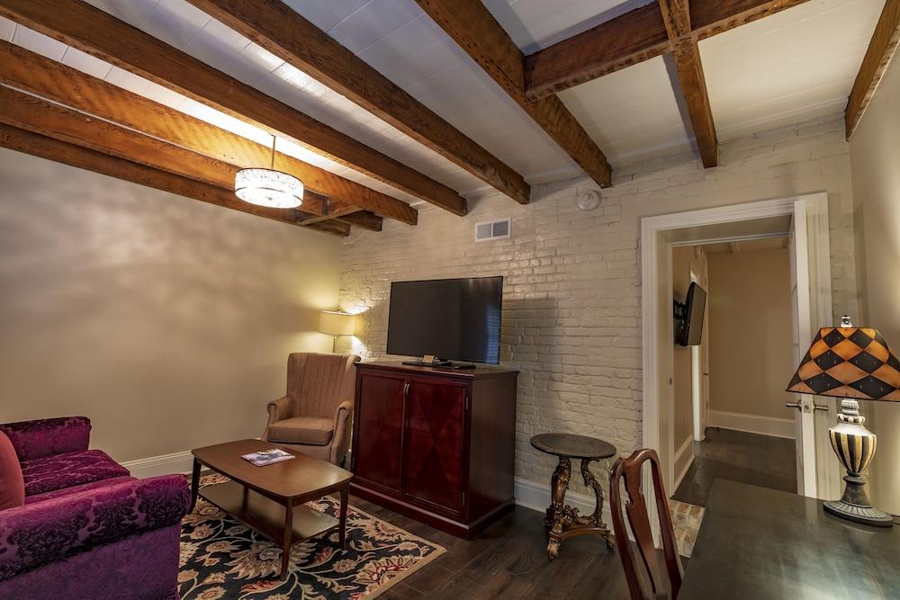 Dauphine Orleans Hotel Новый Орлеан Экстерьер фото