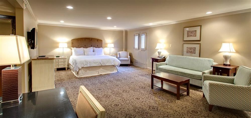 Dauphine Orleans Hotel Новый Орлеан Номер фото